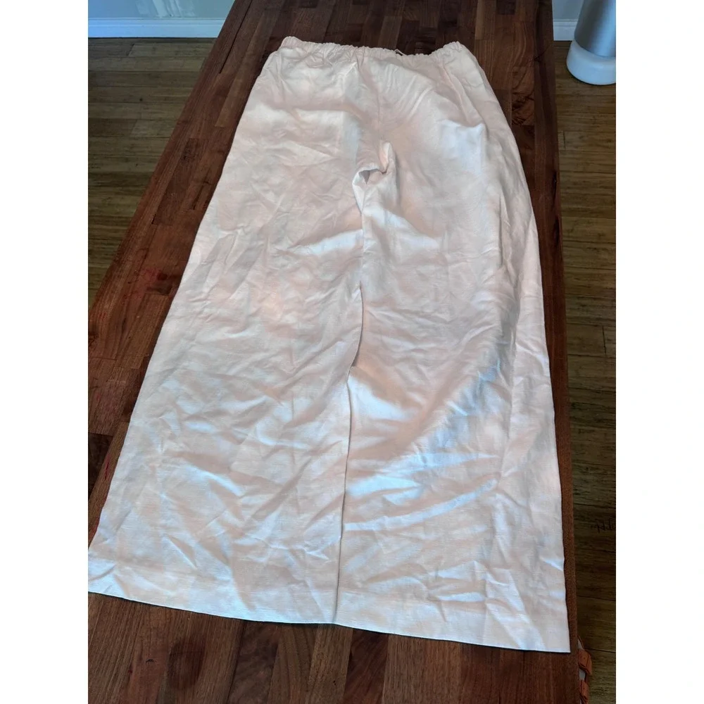 Aritzia lodge linen